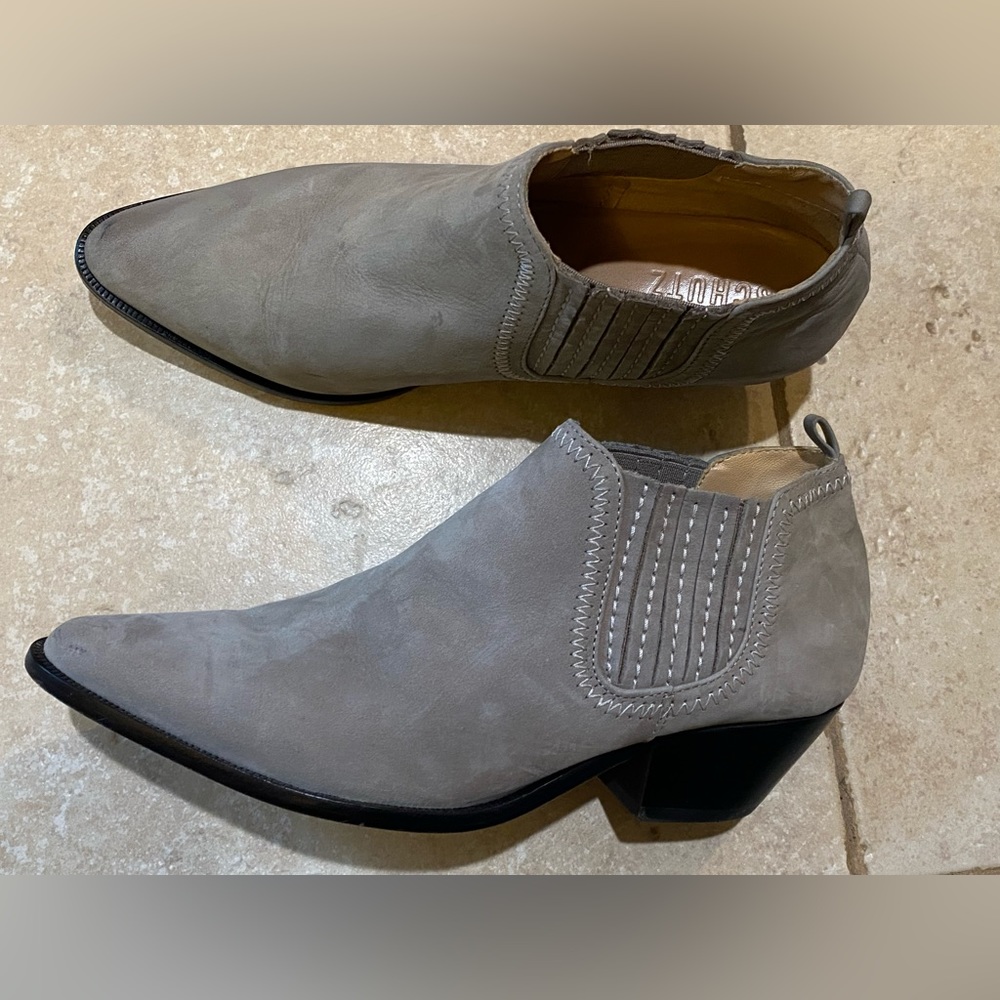 Gray Schultz leather booties size size 7.5